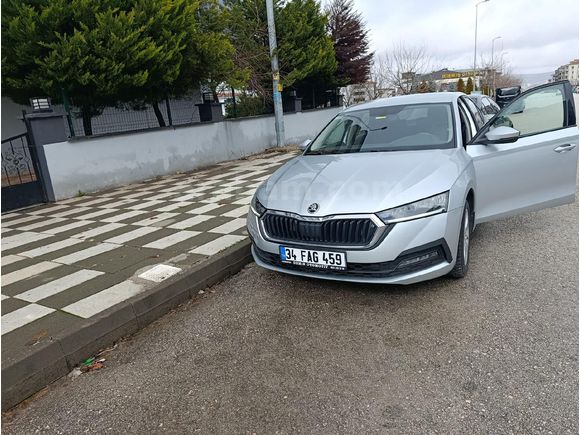 Sahibinden Skoda Octavia 1.0 e-Tec Elite 2021 Model