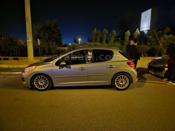 Sahibinden Peugeot 207 1.4 VTi Active 2011 Model