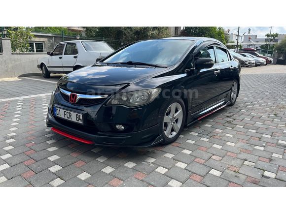 Sahibinden hatasız Honda Civic 1.6 Premium 2010 Model  174.000 km