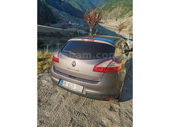 ACİİLLL KATILIM EVİNDEN KURA ÇIKTIĞINDAN SATIYORUM MEGANE 3 OTOMATİK