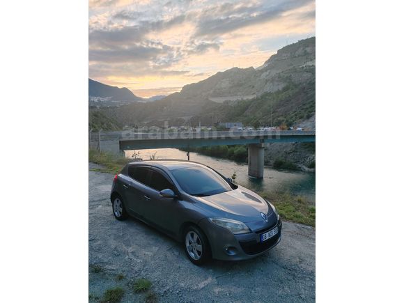 ACİİLLL KATILIM EVİNDEN KURA ÇIKTIĞINDAN SATIYORUM MEGANE 3 OTOMATİK