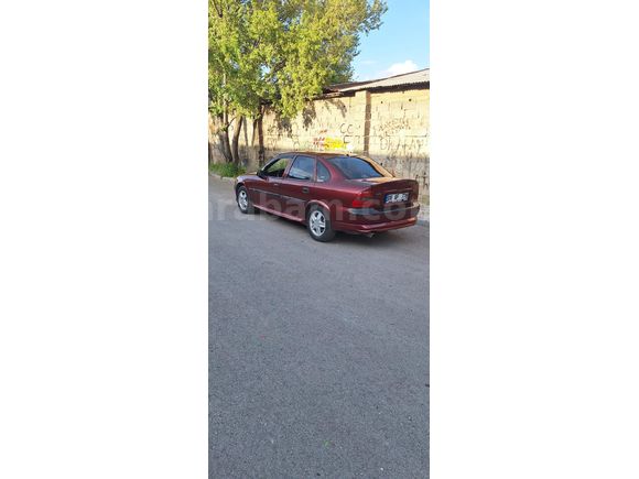 Sahibinden 1997 model opel vectra 2.0 gls. benzin/lpg. bakımlı.