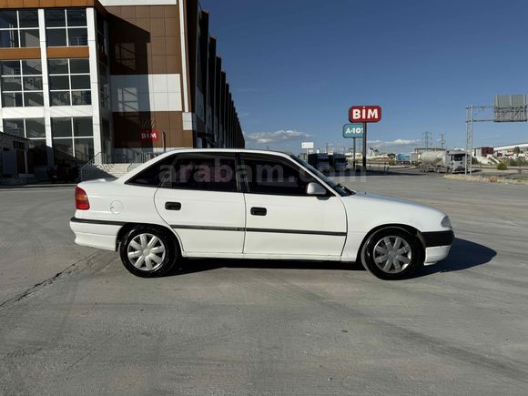 Sahibinden Opel Astra 1.6 GLS 1998 Model 