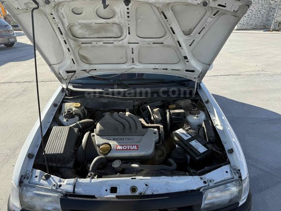Sahibinden Opel Astra 1.6 GLS 1998 Model 