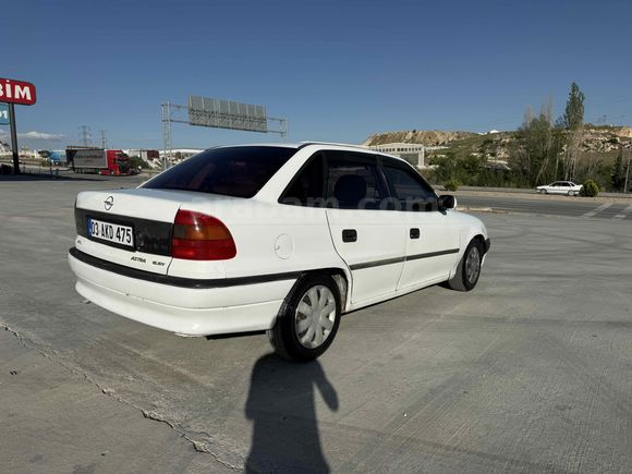 Sahibinden Opel Astra 1.6 GLS 1998 Model 