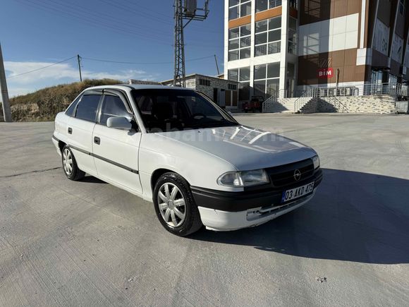 Sahibinden Opel Astra 1.6 GLS 1998 Model 