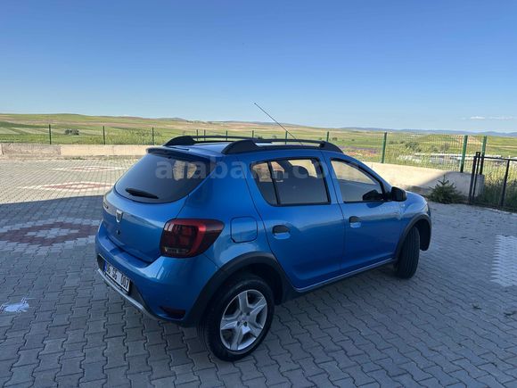 Galeriden Dacia Sandero 1.5 dCi Stepway 2017 Model Yozgat