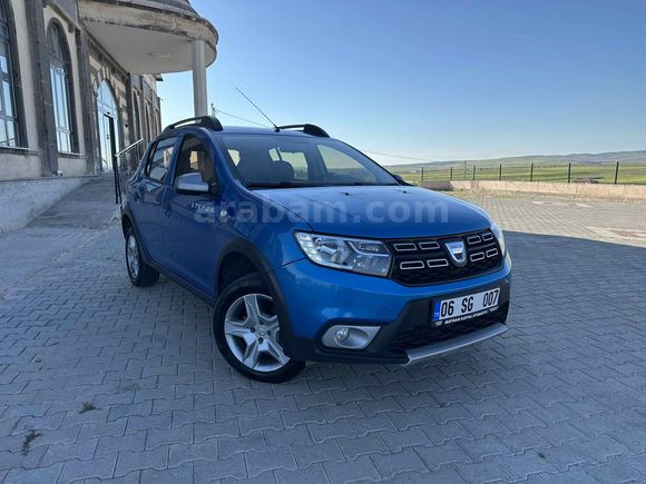 Galeriden Dacia Sandero 1.5 dCi Stepway 2017 Model Yozgat