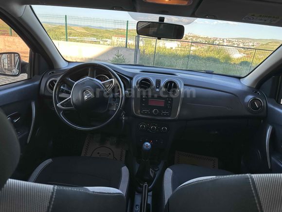 Galeriden Dacia Sandero 1.5 dCi Stepway 2017 Model Yozgat