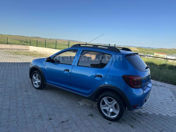 Galeriden Dacia Sandero 1.5 dCi Stepway 2017 Model Yozgat