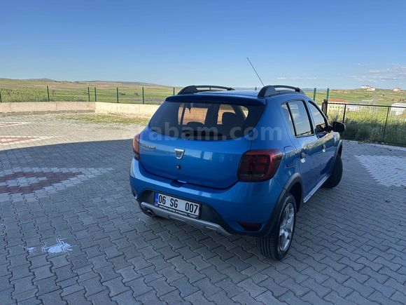 Galeriden Dacia Sandero 1.5 dCi Stepway 2017 Model Yozgat