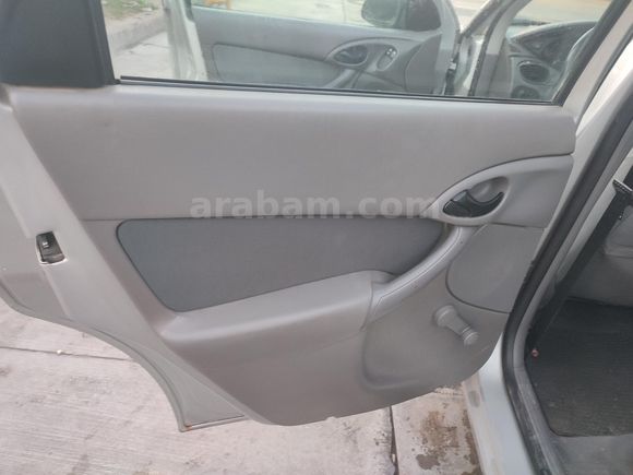 Sahibinden Ford Focus 1.6 Comfort 2002 Model