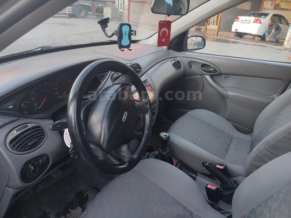 Sahibinden Ford Focus 1.6 Comfort 2002 Model