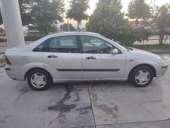 Sahibinden Ford Focus 1.6 Comfort 2002 Model
