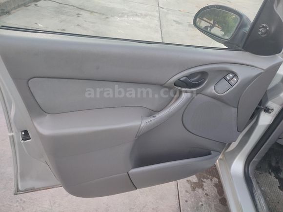 Sahibinden Ford Focus 1.6 Comfort 2002 Model