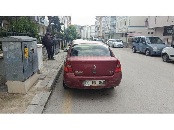 Sahibinden Renault Clio 1.4 RNA 2001 Model