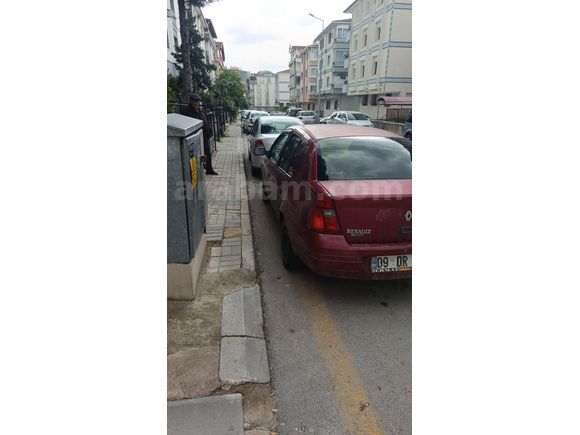 Sahibinden Renault Clio 1.4 RNA 2001 Model