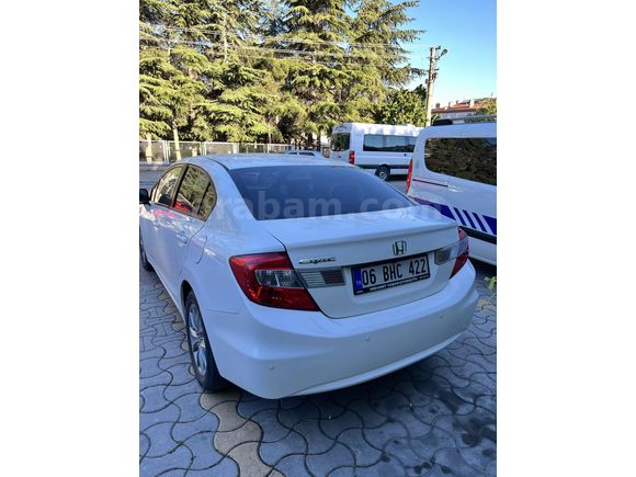 Sahibinden Honda Civic 1.6i VTEC Dream 2016 Model 