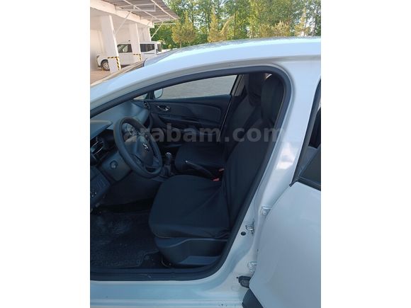 Sahibinden Renault Clio 1.2 Joy 2013 Model  173.000 km Beyaz