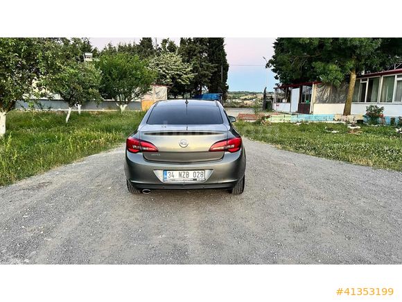 2019 MODEL ASTRA 1.4 TURBO OTOMATIK LPG'li 137 BİN KM