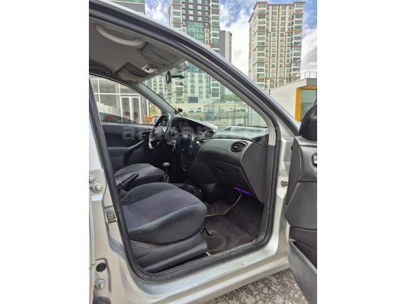 Sahibinden Ford Focus 1.6 Ambiente 2000 Model