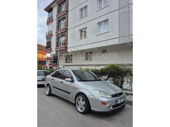 Sahibinden Ford Focus 1.6 Ambiente 2000 Model