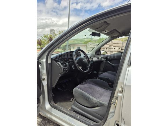 Sahibinden Ford Focus 1.6 Ambiente 2000 Model
