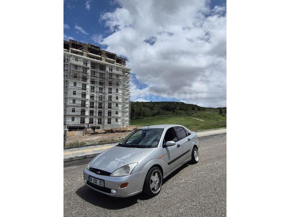 Sahibinden Ford Focus 1.6 Ambiente 2000 Model