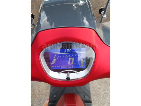 Sahibinden temiz ve düşük km Arora