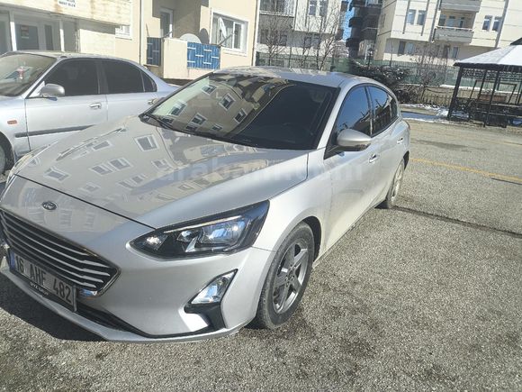 Sahibinden Ford Focus 1.5 Ti-VCT Trend X 2019 Model