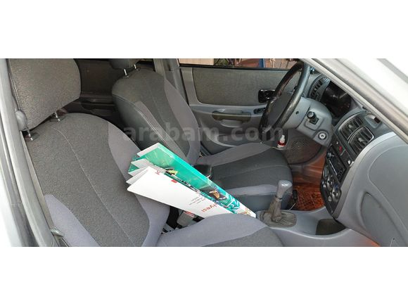 Sahibinden Hyundai Accent 1.3 LX 2001 Model