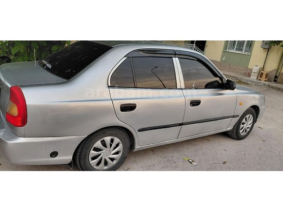Sahibinden Hyundai Accent 1.3 LX 2001 Model