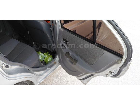Sahibinden Hyundai Accent 1.3 LX 2001 Model