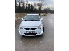 Sahibinden Hyundai Accent Blue 1.6 CRDI Mode Plus tam otomatik 164xxx km Beyaz