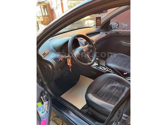 Sahibinden Peugeot 206 1.4 XR 2000 Model 