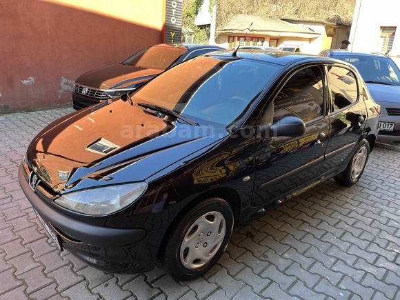 Sahibinden Peugeot 206 1.4 XR 2000 Model 