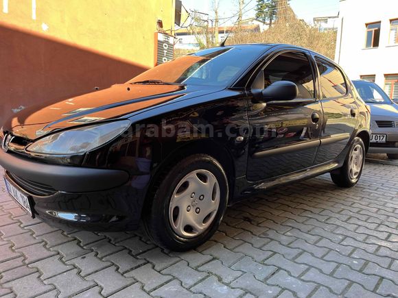 Sahibinden Peugeot 206 1.4 XR 2000 Model 