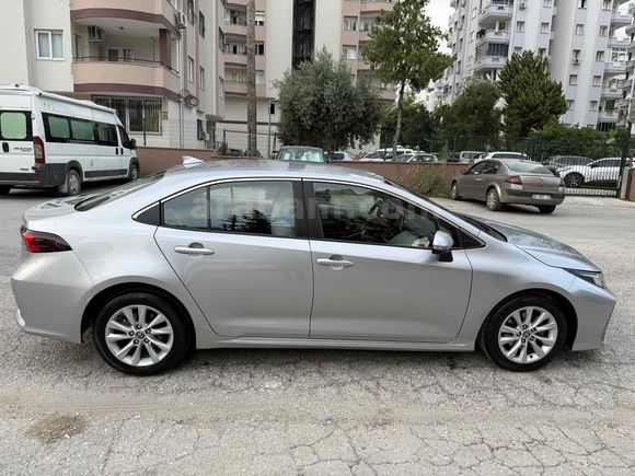 Sahibinden Toyota Corolla 1.5 Dream 2024 Model 