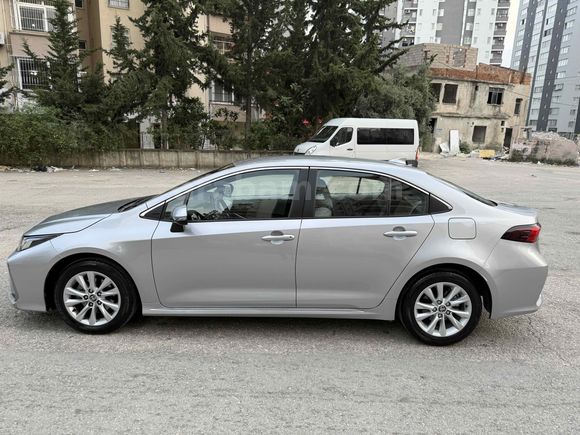 Sahibinden Toyota Corolla 1.5 Dream 2024 Model 