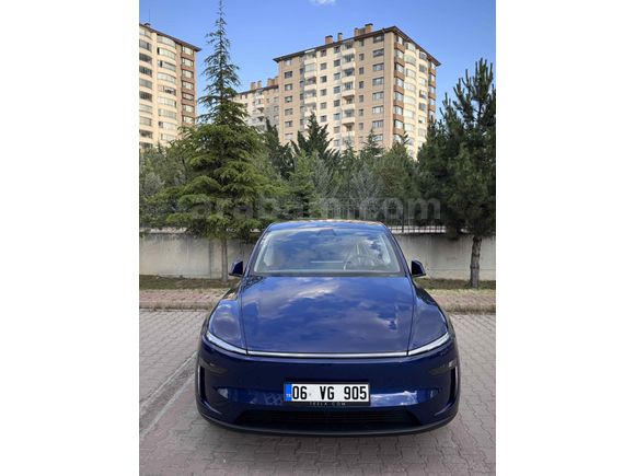 Sahibinden Tesla Model Y Standart Range 2025 Model 