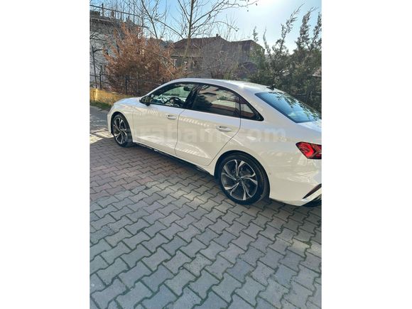 Sahibinden audi A3 Sedan orjinal hatasız Sline İstanbul