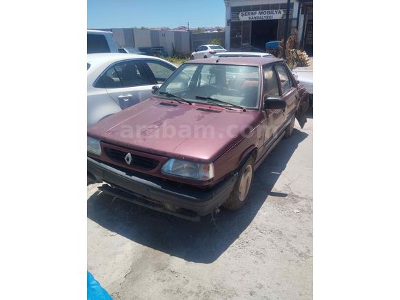 Galeriden Renault 9 Kayseri