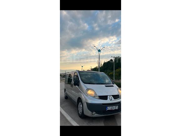 Sahibinden Renault Trafic Multix 1.9 dCi Confort 2008 Model  480.000 km Gri