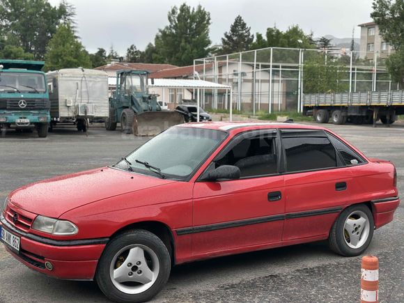 Galeriden Opel Astra 1.4 GL 1994 Model Kayseri