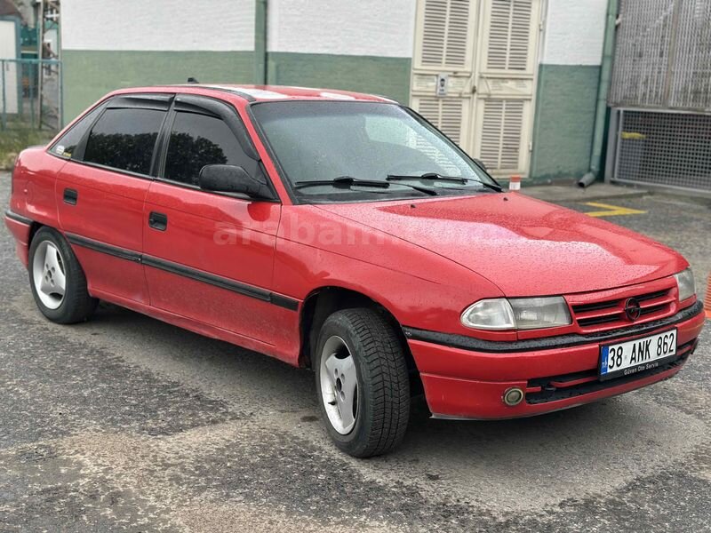Galeriden Opel Astra 1.4 GL 1994 Model Kayseri 431.000 km Kırmızı