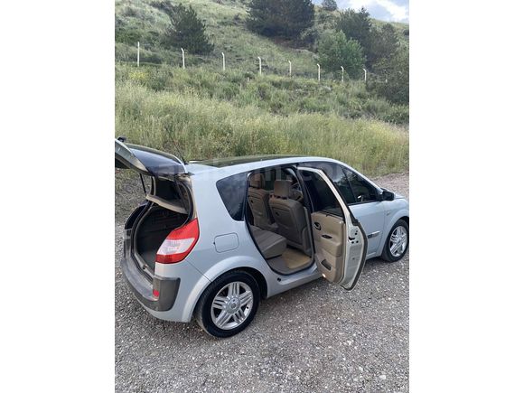 Sahibinden Renault Scenic 1.6 Privilege 2005 Model 