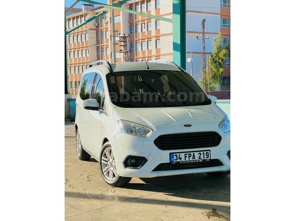 Sahibinden Ford Tourneo Courier 1.5 TDCi Titanium 2022 Model 