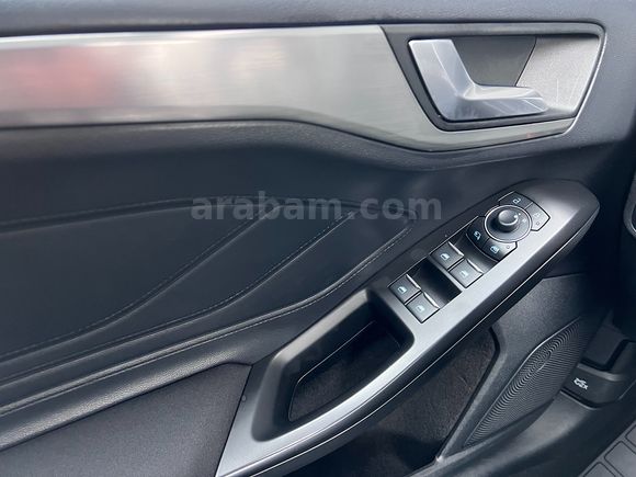 AKTİFden 2024 YENİ FOCUS 1.5 ECOBLUE TİTANİUM STİL 54.000KM FULL