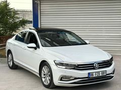 Galeriden Volkswagen Passat 1.5 TSi Business 2020 Model Ankara 209.000 km Beyaz