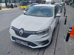 Galeriden Renault Megane 1.3 TCe Joy Comfort 2022 Model İstanbul